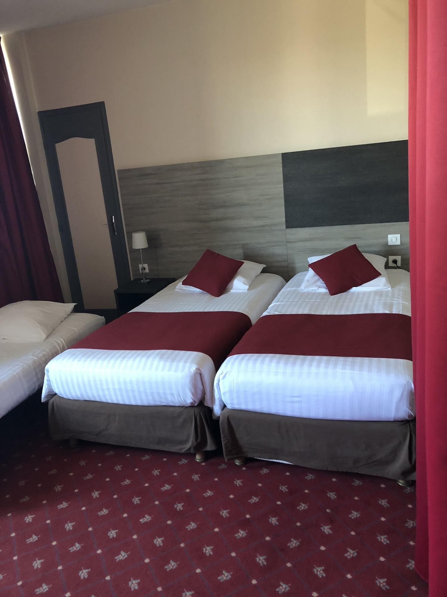 Compiègne Logis - Hotel Du Nord Et Restaurant La Table D'Elisa מראה חיצוני תמונה